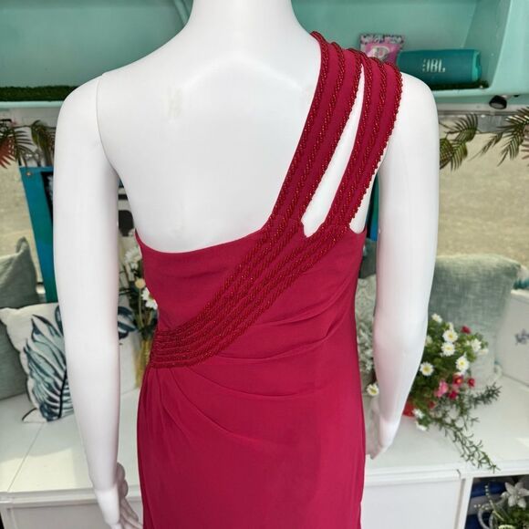 NWT Celeb Elegant Pink One-Shoulder Gown - Picture 10 of 16